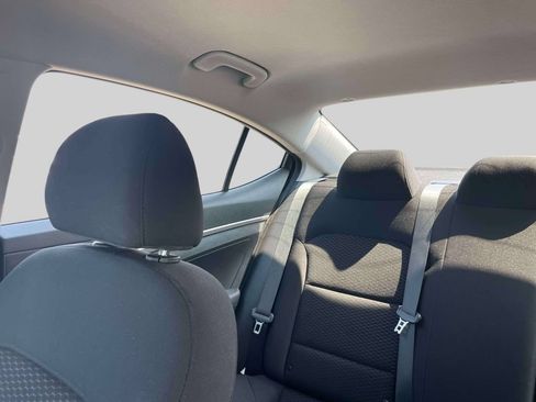 Used 2020 Hyundai Elantra SE w/ Cargo Package (C1) FWD image 32