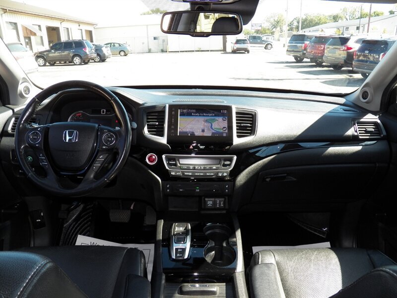 Used 2017 Honda Pilot Elite image 19