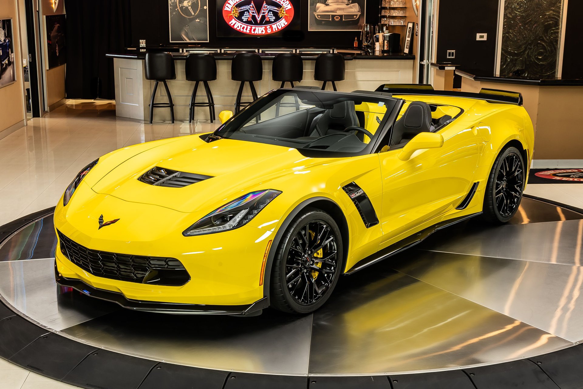 Used 2017 Chevrolet Corvette Z06 RWD image 6