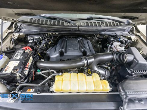 Used 2018 Ford Expedition Platinum AWD/4WD image 56