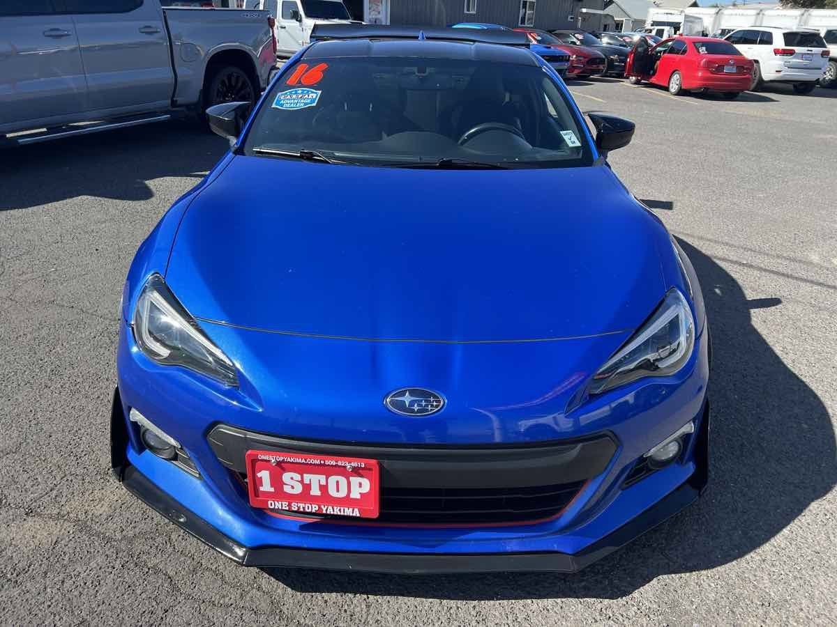 Used 2016 Subaru BRZ Limited w/ Popular Package #2 RWD image 2