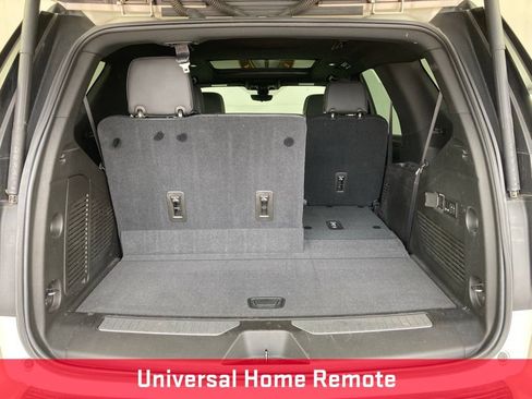 Used 2021 Chevrolet Tahoe Premier w/ Premium Package AWD/4WD image 27