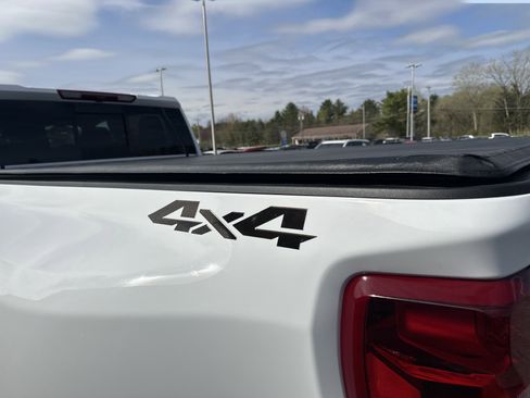 Certified 2025 Chevrolet Silverado 3500 LT w/ All Star Edition AWD/4WD image 7