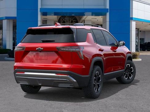 New 2026 Chevrolet Equinox ACTIV image 4