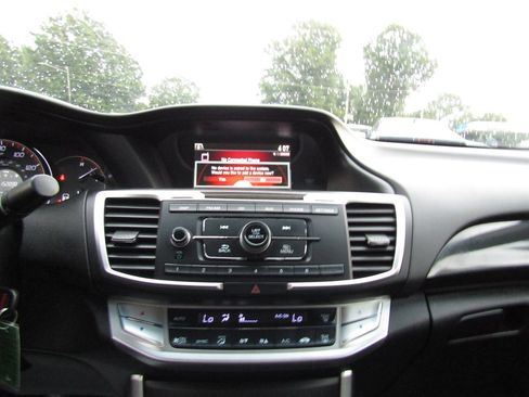 Used 2013 Honda Accord Sport image 23