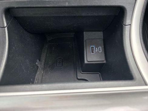 Used 2024 Ford Edge SEL w/ Convenience Package image 20