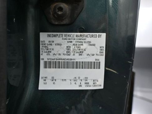 Used 2010 Ford F550 4x4 Regular Cab Super Duty image 33