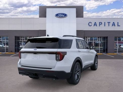 New 2026 Ford Explorer ST-Line w/ ST-Line Street Pack RWD image 8