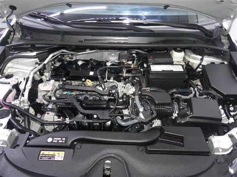 Used 2024 Toyota Corolla SE FWD image 12
