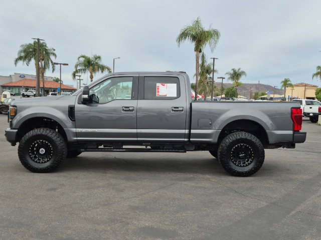 Used 2022 Ford F250 Lariat w/ Black Appearance Package AWD/4WD image 9