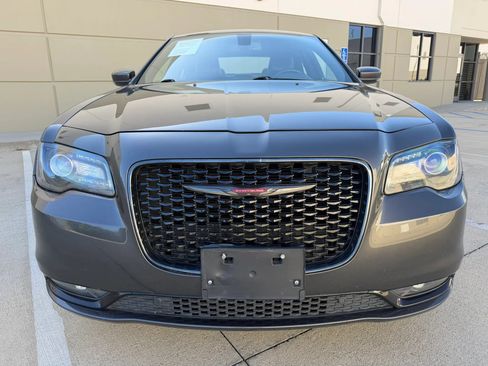 Used 2021 Chrysler 300 S RWD image 2