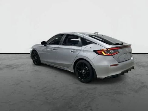 Used 2024 Honda Civic Sport image 9