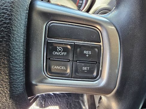 Used 2020 Dodge Journey Crossroad FWD image 27