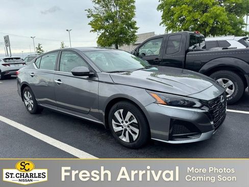 Used 2023 Nissan Altima 2.5 S FWD image 1