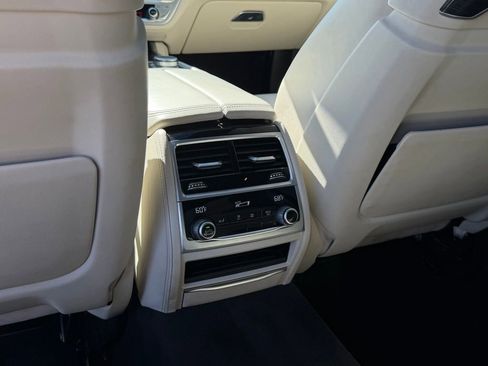 Used 2021 BMW 740i w/ M Sport Package image 26