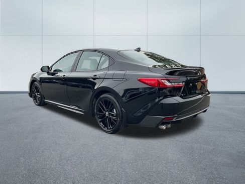 Certified 2025 Toyota Camry SE w/ Convenience Package image 7