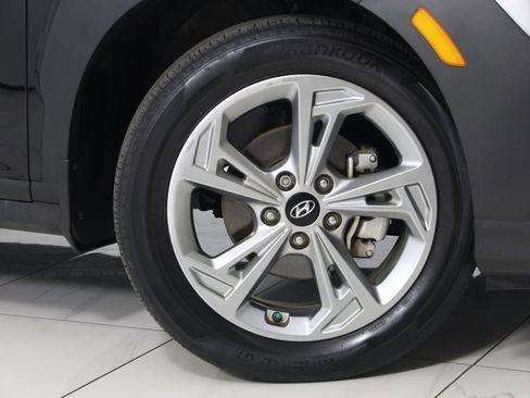 Used 2023 Hyundai Kona SEL w/ Cargo Package image 12