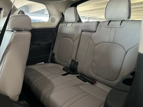 Certified 2025 Honda Pilot Elite image 10