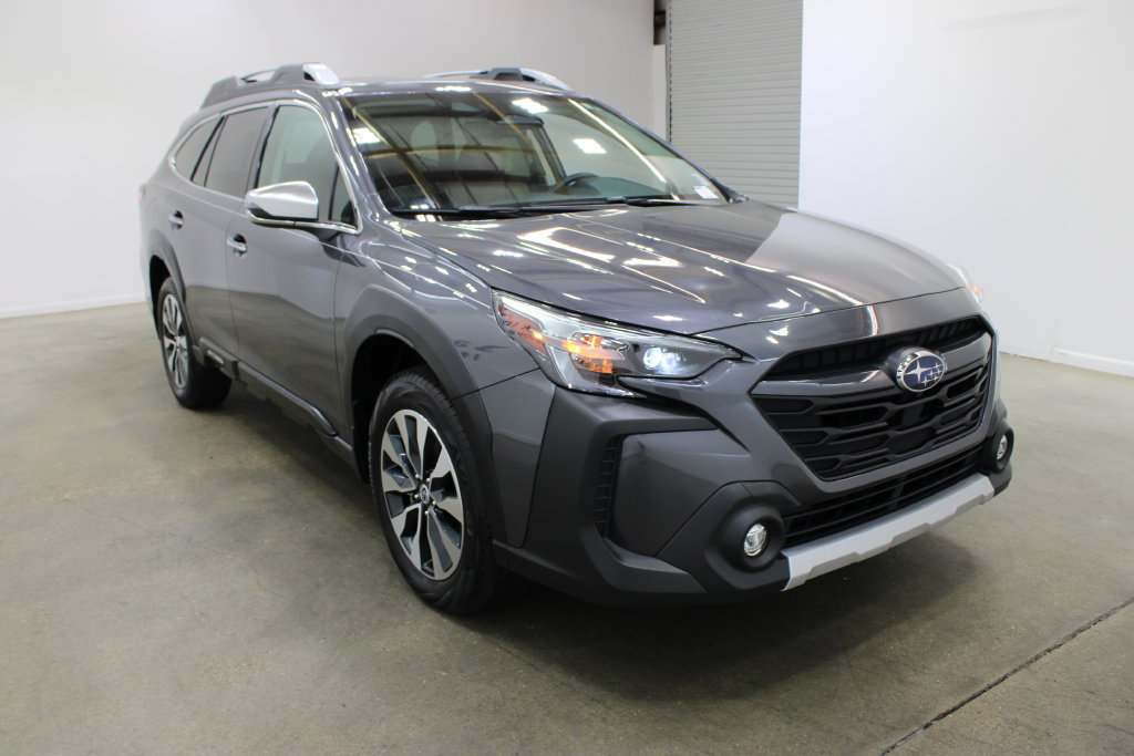 Used 2024 Subaru Outback Touring AWD/4WD image 6