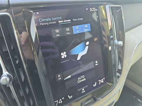 Used 2021 Volvo XC60 T5 Inscription w/ Advanced Package image 24