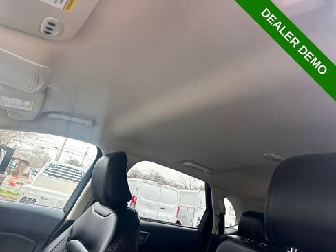 Used 2024 Ford Edge SEL w/ Convenience Package AWD/4WD image 21