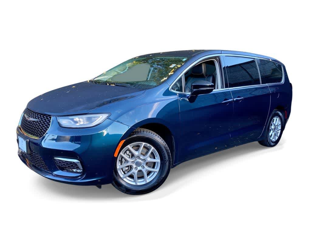 Used 2024 Chrysler Pacifica Touring-L FWD image 1