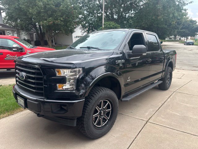Used 2017 Ford F150 XLT w/ Equipment Group 302A Luxury AWD/4WD image 1