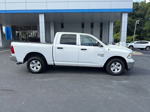 Used 2023 RAM 1500 Classic SLT w/ Trailer & Traction Group image 18