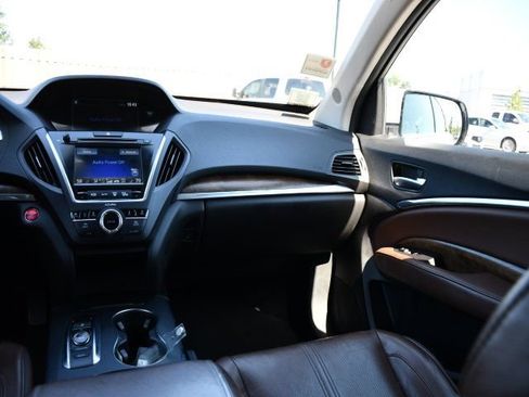 Used 2017 Acura MDX SH-AWD w/ Advance Package image 24