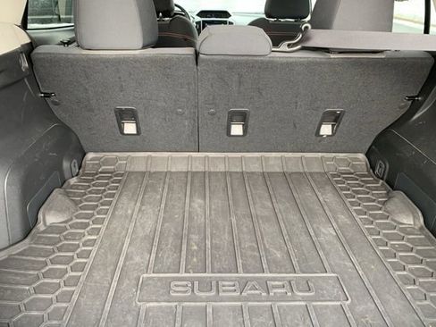 Used 2021 Subaru Crosstrek 2.0i Premium w/ Moonroof Package image 28