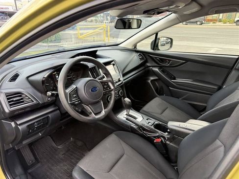 Used 2023 Subaru Crosstrek 2.0i AWD/4WD image 18