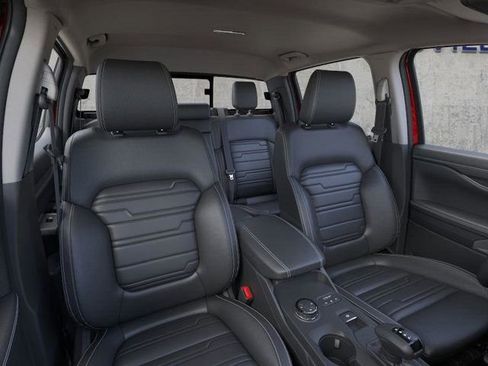 New 2025 Ford Ranger Lariat w/ FX4 Off-Road Package image 10