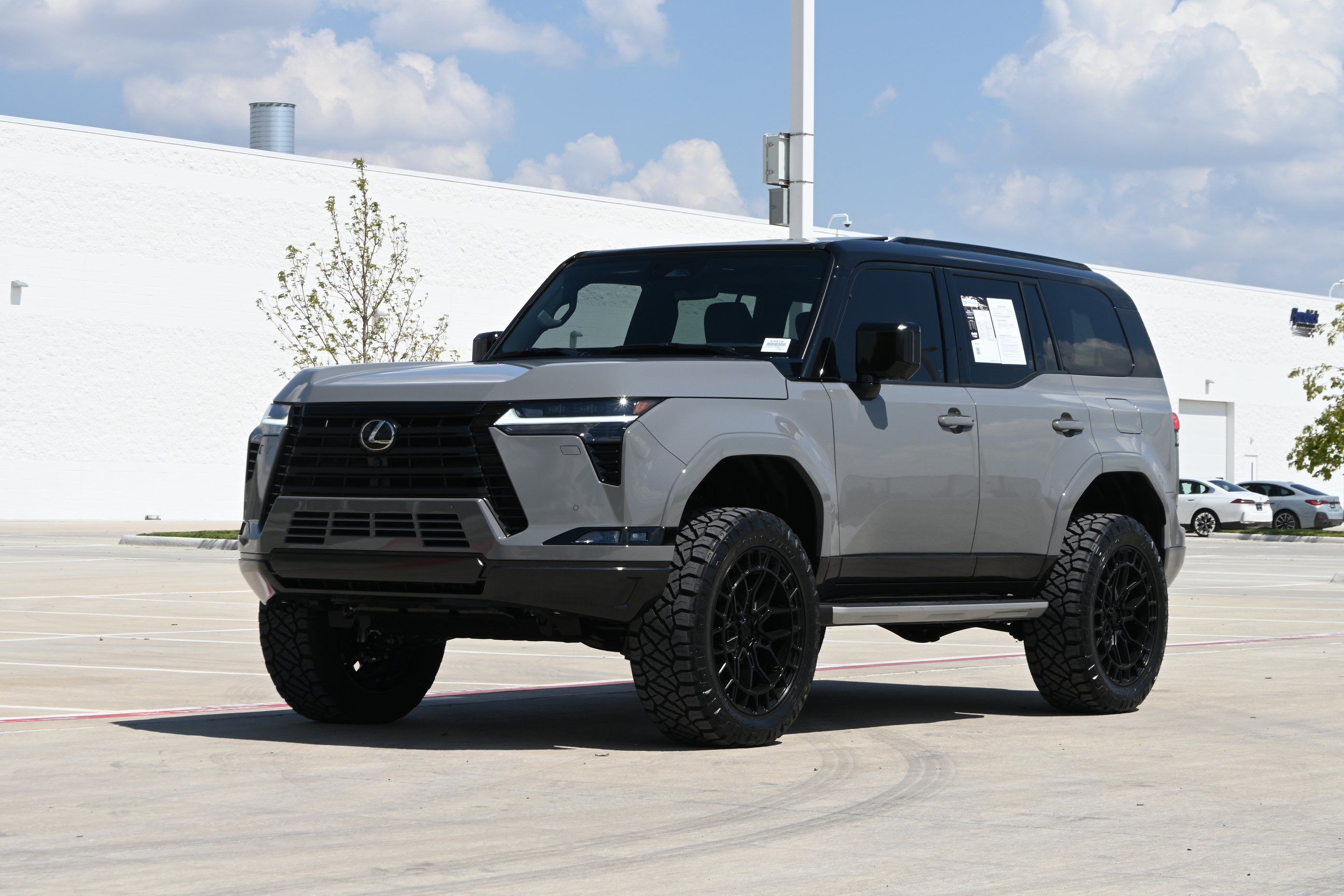 Used 2026 Lexus GX 550 w/ Accessory Package (ZB) AWD/4WD image 5