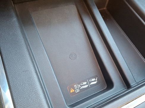 Used 2020 GMC Sierra 1500 AT4 w/ AT4 Premium Package image 25