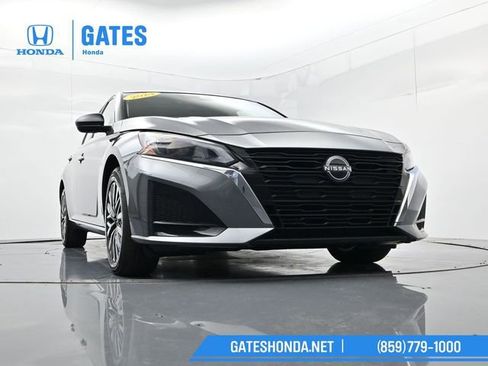 Used 2024 Nissan Altima 2.5 SV image 49