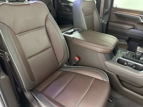 Used 2024 GMC Sierra 1500 Denali AWD/4WD image 34
