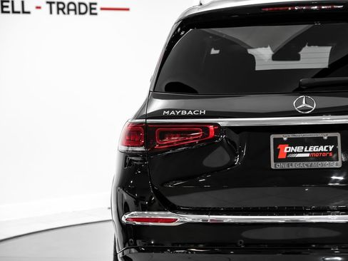 Used 2021 Mercedes-Benz Maybach GLS 600 4MATIC image 54
