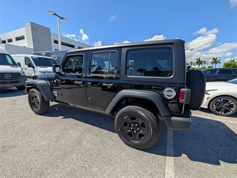 Used 2020 Jeep Wrangler Unlimited Sport image 10