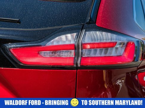 Certified 2020 Ford Edge Titanium w/ Equipment Group 301A AWD/4WD image 7