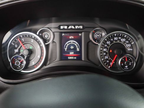 Used 2023 RAM 2500 Big Horn w/ Cold Weather Group AWD/4WD image 15