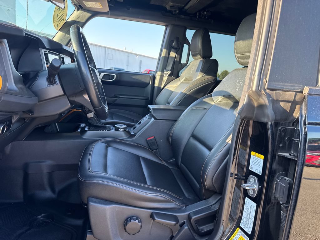 Used 2024 Ford Bronco Badlands AWD/4WD image 16