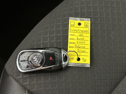 Used 2022 Buick Encore Preferred w/ Safety Package image 30