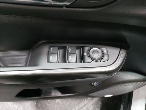 Used 2023 GMC Acadia SLT w/ Trailering Package image 32