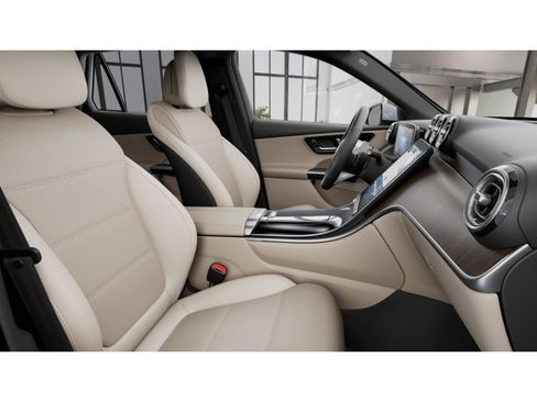 New 2026 Mercedes-Benz GLC 300 4MATIC image 4