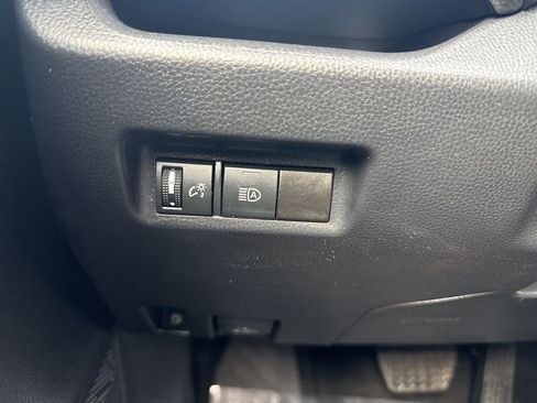 Used 2024 Toyota RAV4 LE image 21