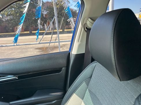 Used 2023 Kia Seltos S w/ Navigation Package image 43