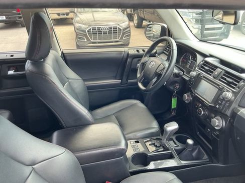 Used 2019 Toyota 4Runner TRD Off-Road Premium AWD/4WD image 13