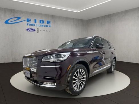 Used 2023 Lincoln Aviator Reserve w/ Equipment Group 201A image 5