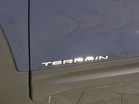 Used 2022 GMC Terrain SLE w/ Driver Convenience Package image 20