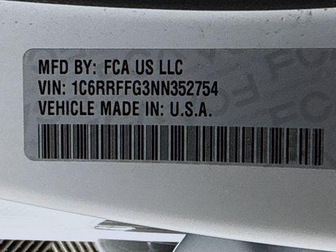 Used 2022 RAM 1500 Big Horn AWD/4WD image 39